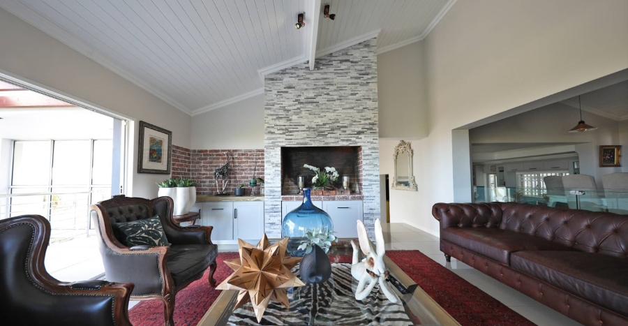 4 Bedroom Property for Sale in Loevenstein Western Cape
